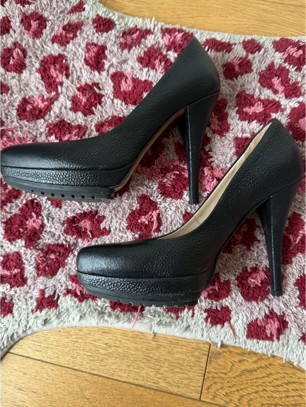 Black Genuine Pebbled Leather Platform Pumps Heels from Italy, EU 36 / US 5.5-6